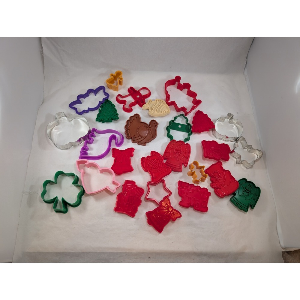 Holiday Cookie Cutter Lot Plastic Metal Christmas Thanksgiving Halloween
